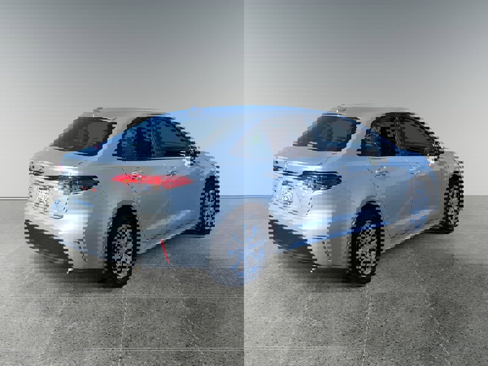 Used 2025 Toyota Corolla LE image 5