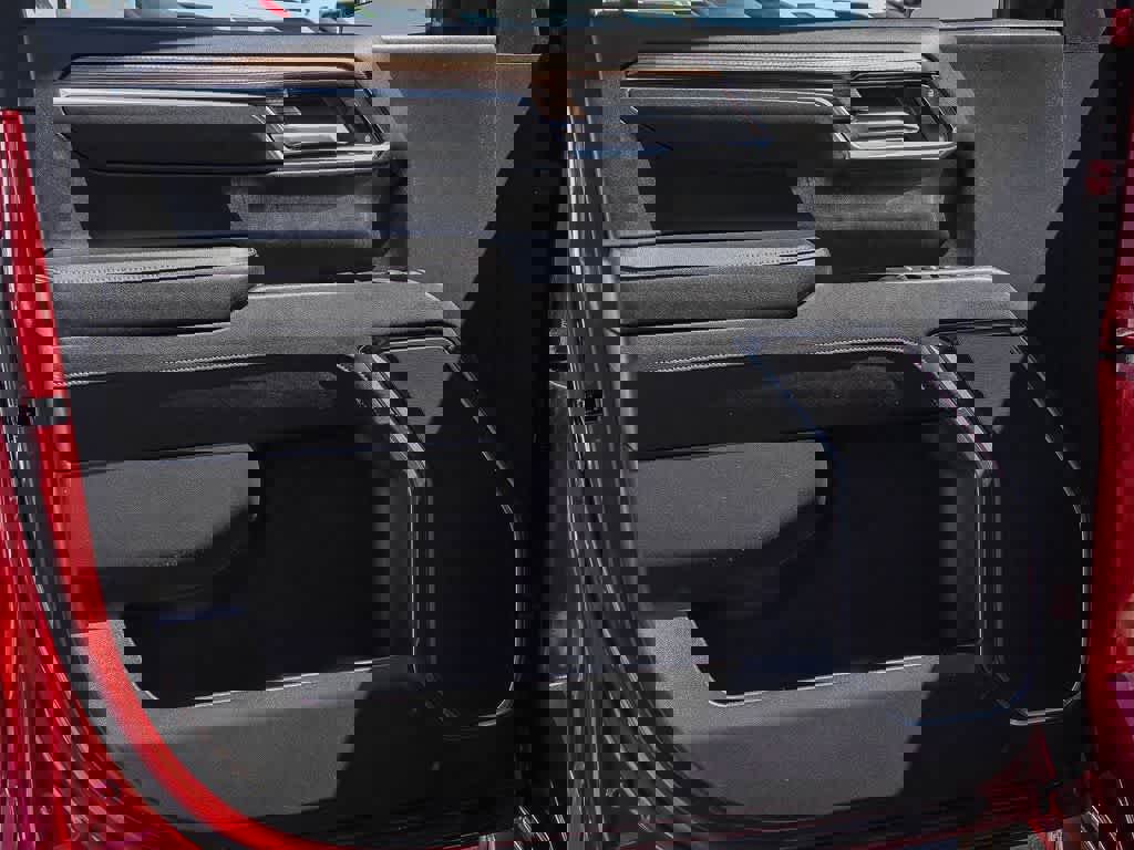 Used 2023 Chevrolet Silverado 1500 RST image 20