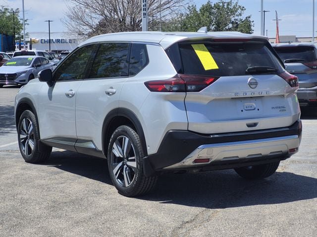 Certified 2023 Nissan Rogue Platinum w/ Platinum Premium Package AWD/4WD image 4