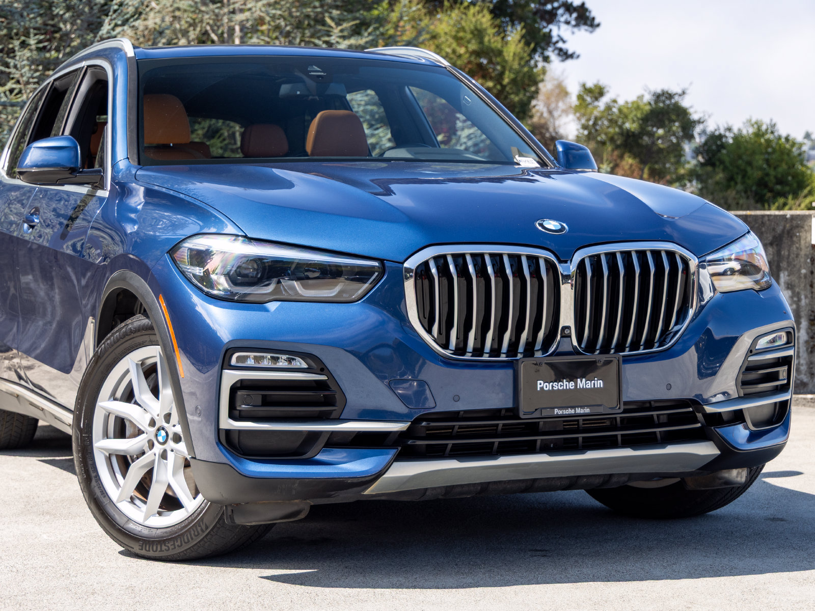 Used 2021 BMW X5 xDrive45e w/ Parking Assistance Package AWD/4WD image 9