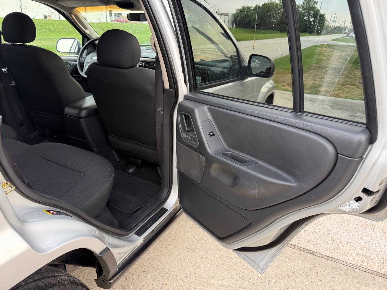 Used 2002 Jeep Grand Cherokee Sport RWD image 18