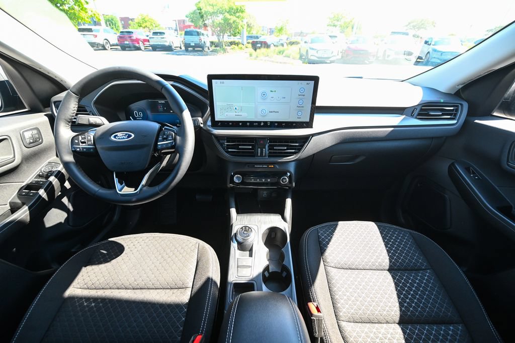 Used 2023 Ford Escape Active w/ Tech Pack #2 AWD/4WD image 30