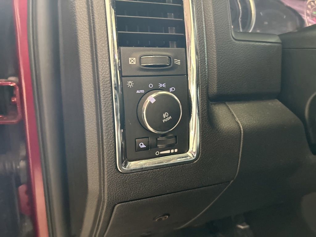 Used 2018 RAM 1500 Laramie w/ Convenience Group image 43