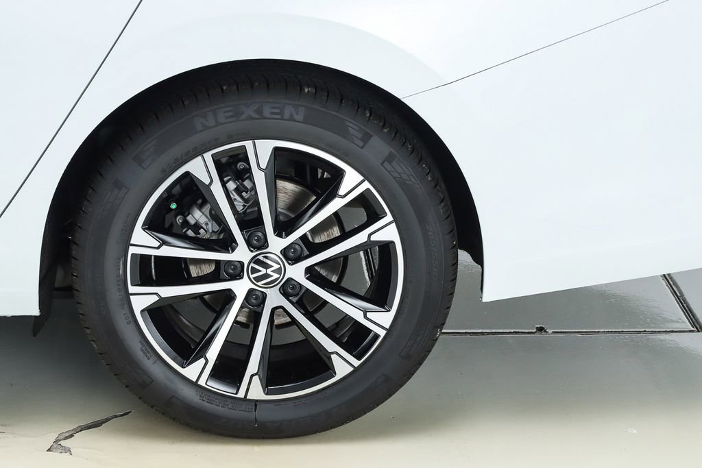 New 2025 Volkswagen Jetta Sport image 6