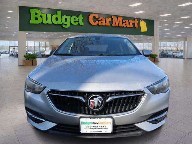 Used 2018 Buick Regal Essence w/ Sights and Sounds Package image 2