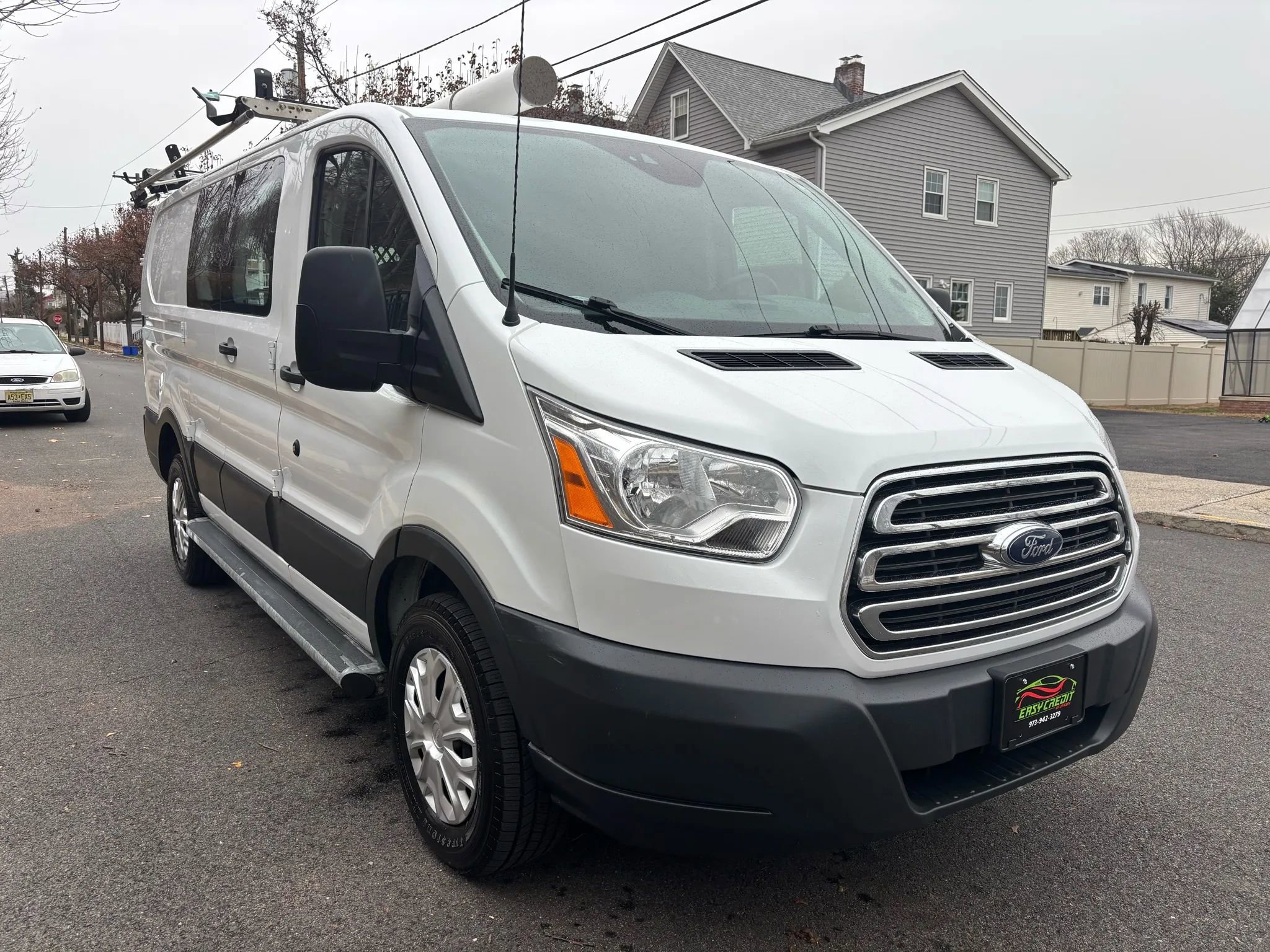 Used 2018 Ford Transit 250 130 Low Roof w/ Exterior Upgrade Package image 15