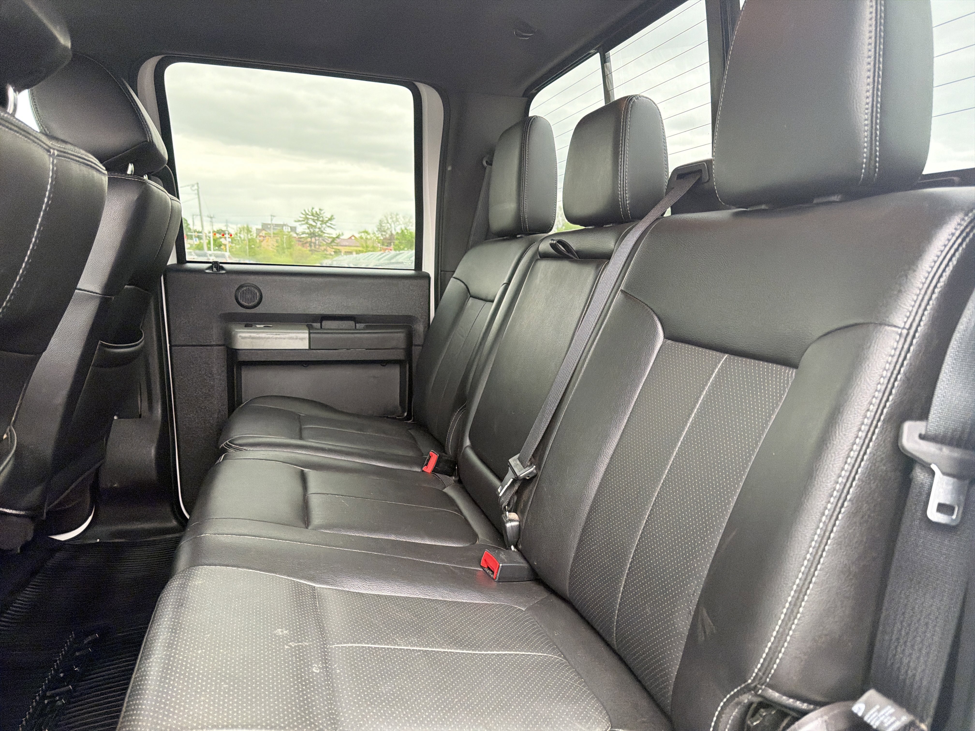 Used 2016 Ford F450 Lariat w/ Lariat Ultimate Package AWD/4WD image 13