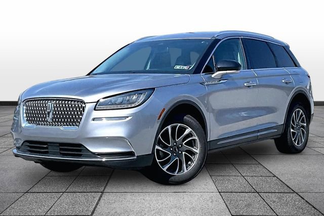 Used 2022 Lincoln Corsair AWD w/ Equipment Group 101A image 2