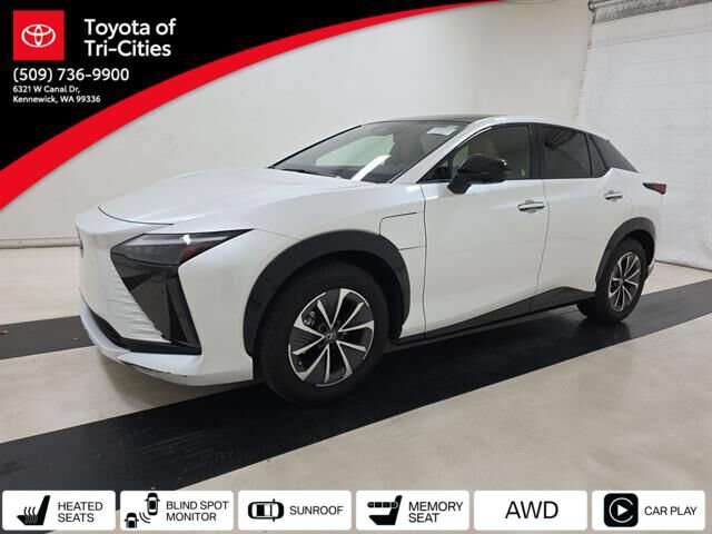 Used 2023 Lexus RZ 450e Premium w/ Technology Package AWD/4WD image 31