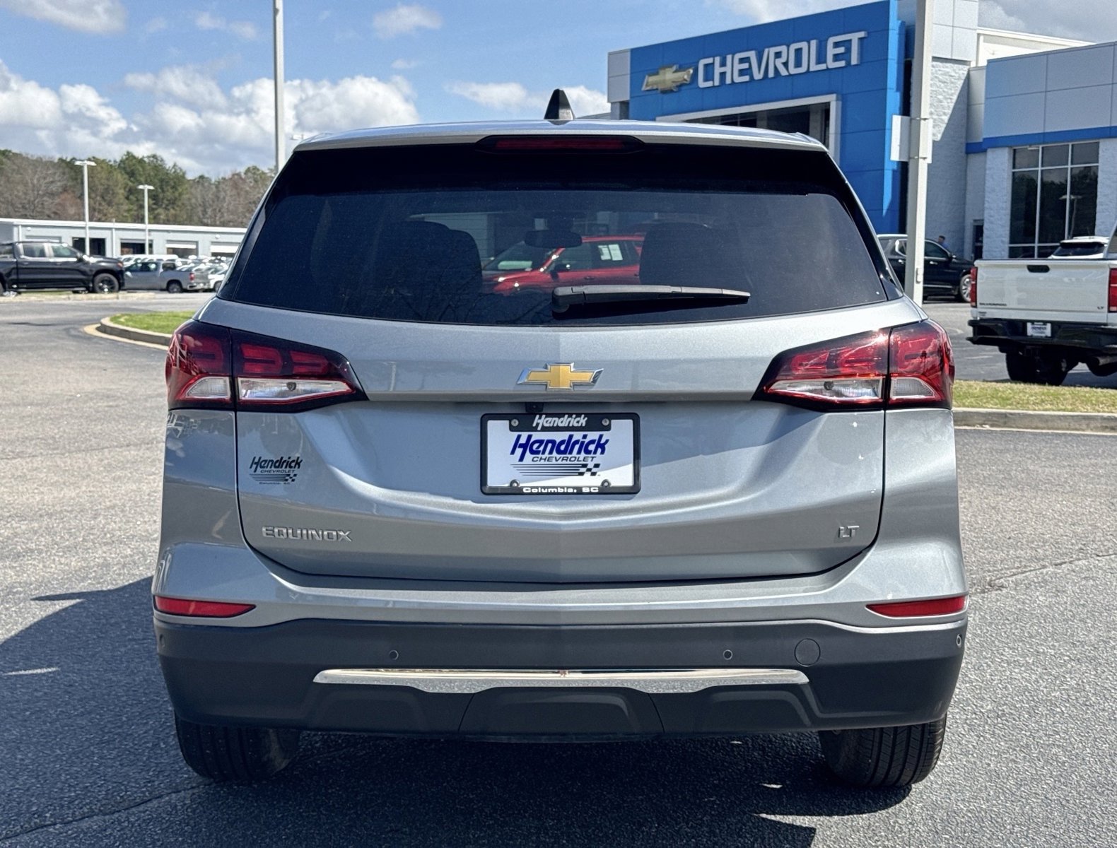 Used 2024 Chevrolet Equinox LT w/ LPO, Floor Liner Package FWD image 14