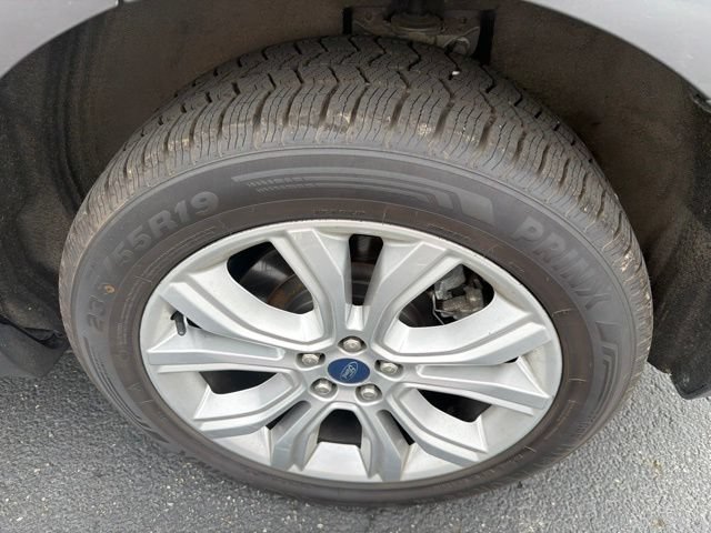 Used 2022 Ford Edge Titanium AWD/4WD image 27