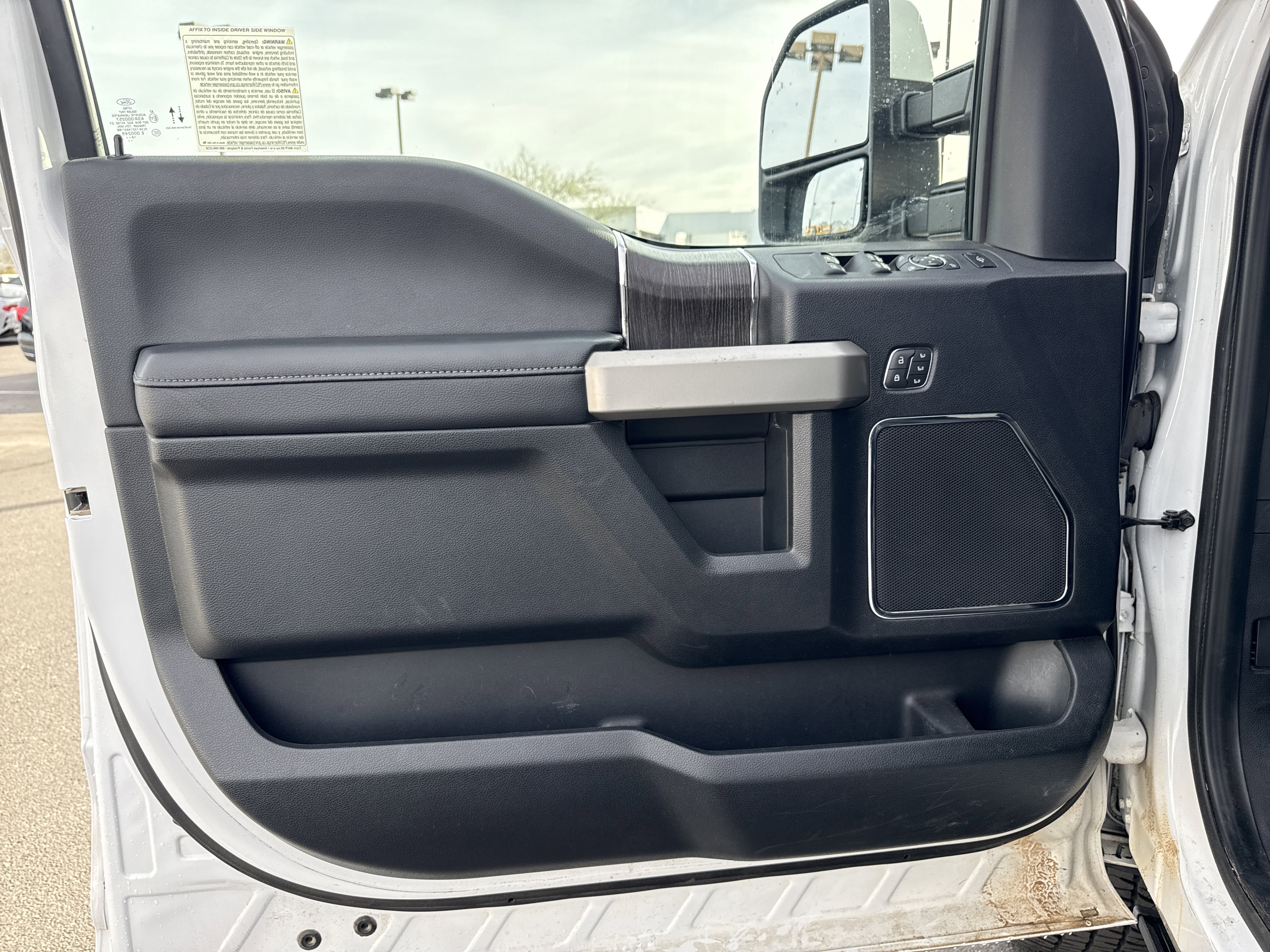 Used 2020 Ford F250 Lariat image 22
