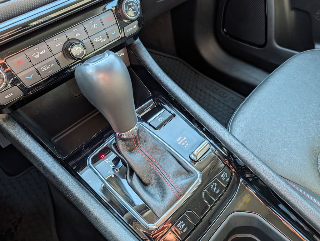 Used 2022 Jeep Compass Trailhawk w/ Trailhawk Convenience Group image 24