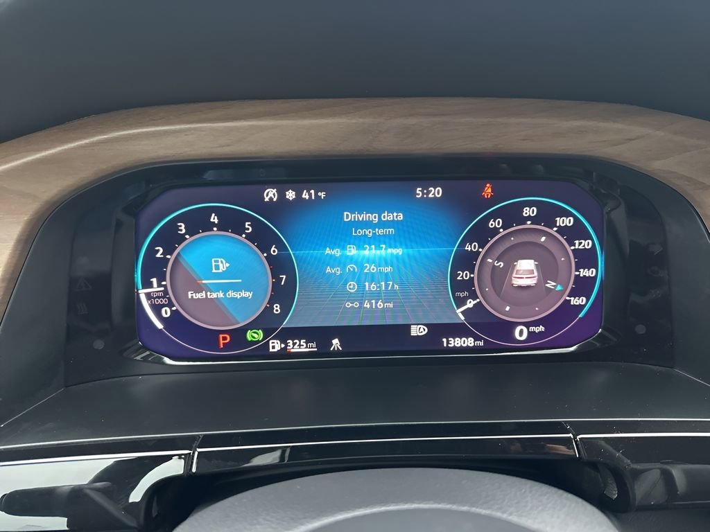 Used 2025 Volkswagen Atlas SE image 24