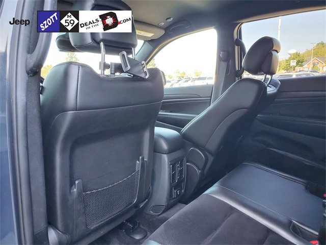Used 2018 Jeep Grand Cherokee Altitude image 10