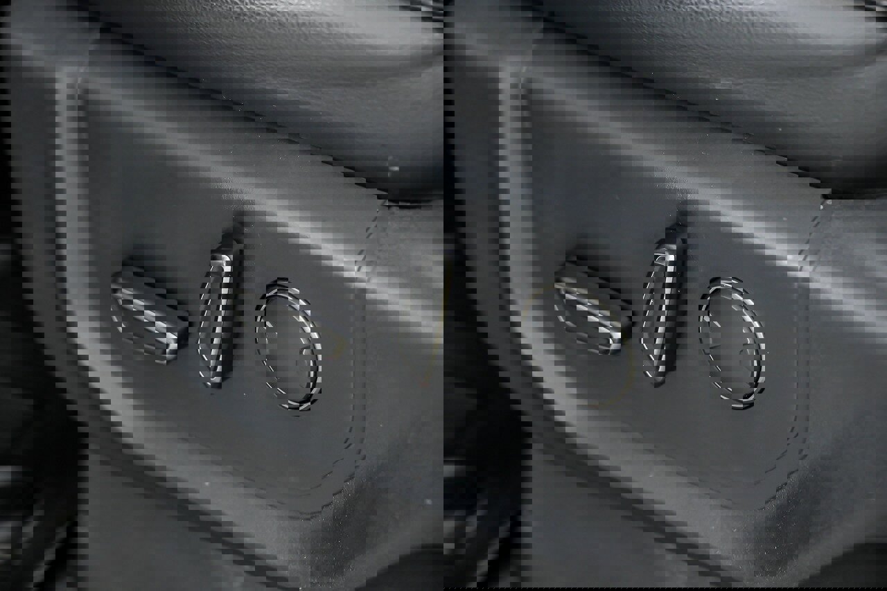 Used 2018 Ford F150 Raptor w/ Equipment Group 802A Luxury image 25