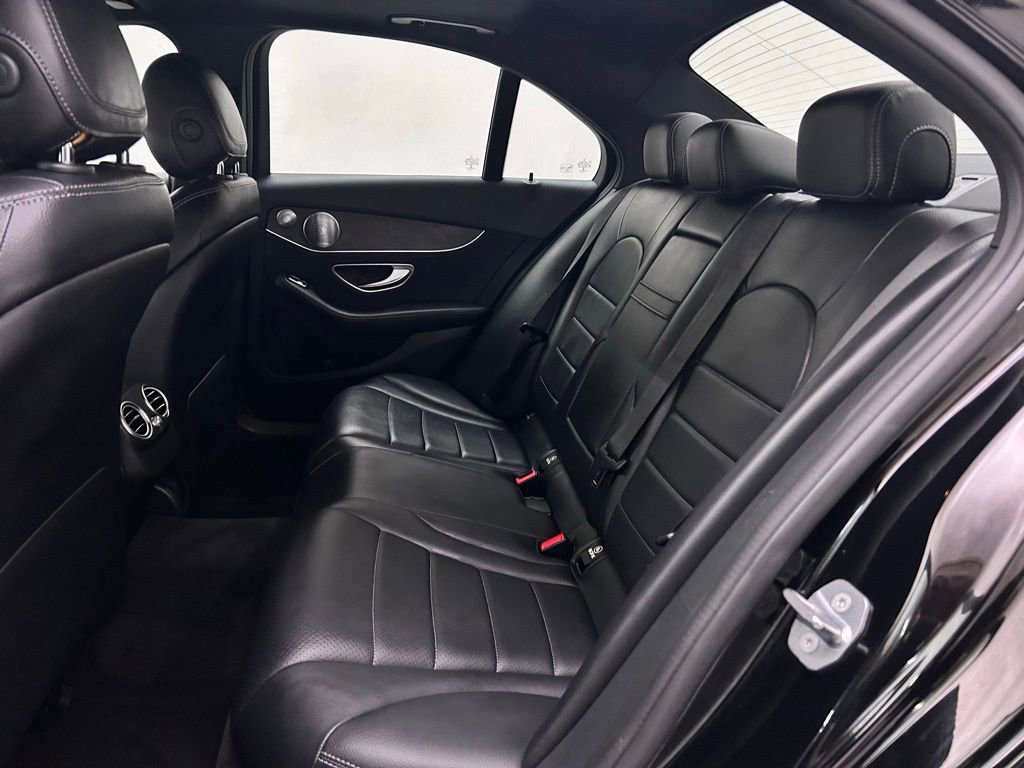 Used 2019 Mercedes-Benz C 300 4MATIC Sedan image 14