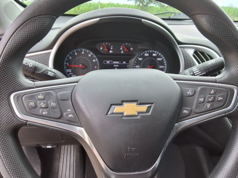 Used 2023 Chevrolet Malibu LS FWD image 13