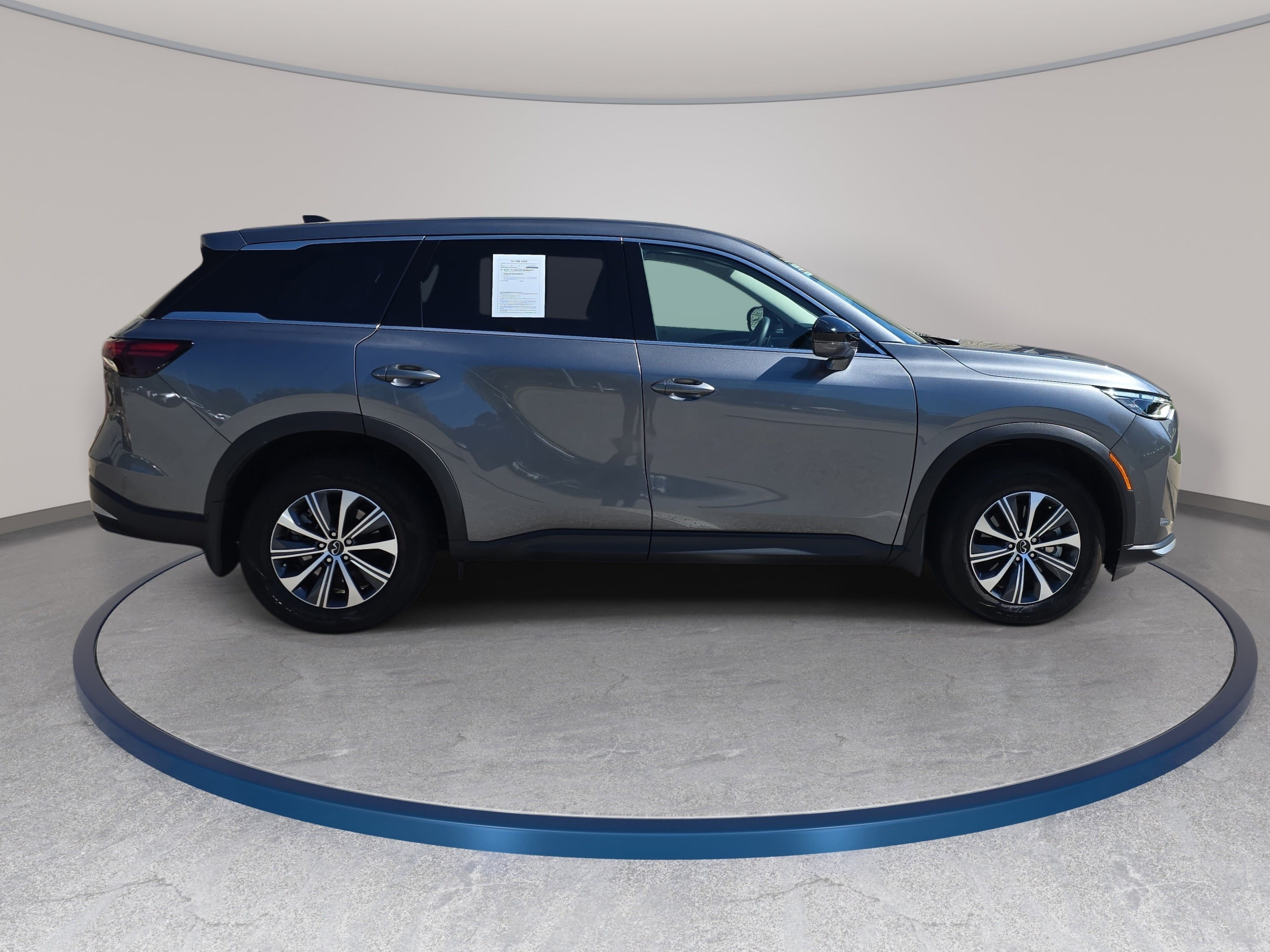 Used 2026 INFINITI QX60 Pure w/ Cargo Package AWD/4WD image 4