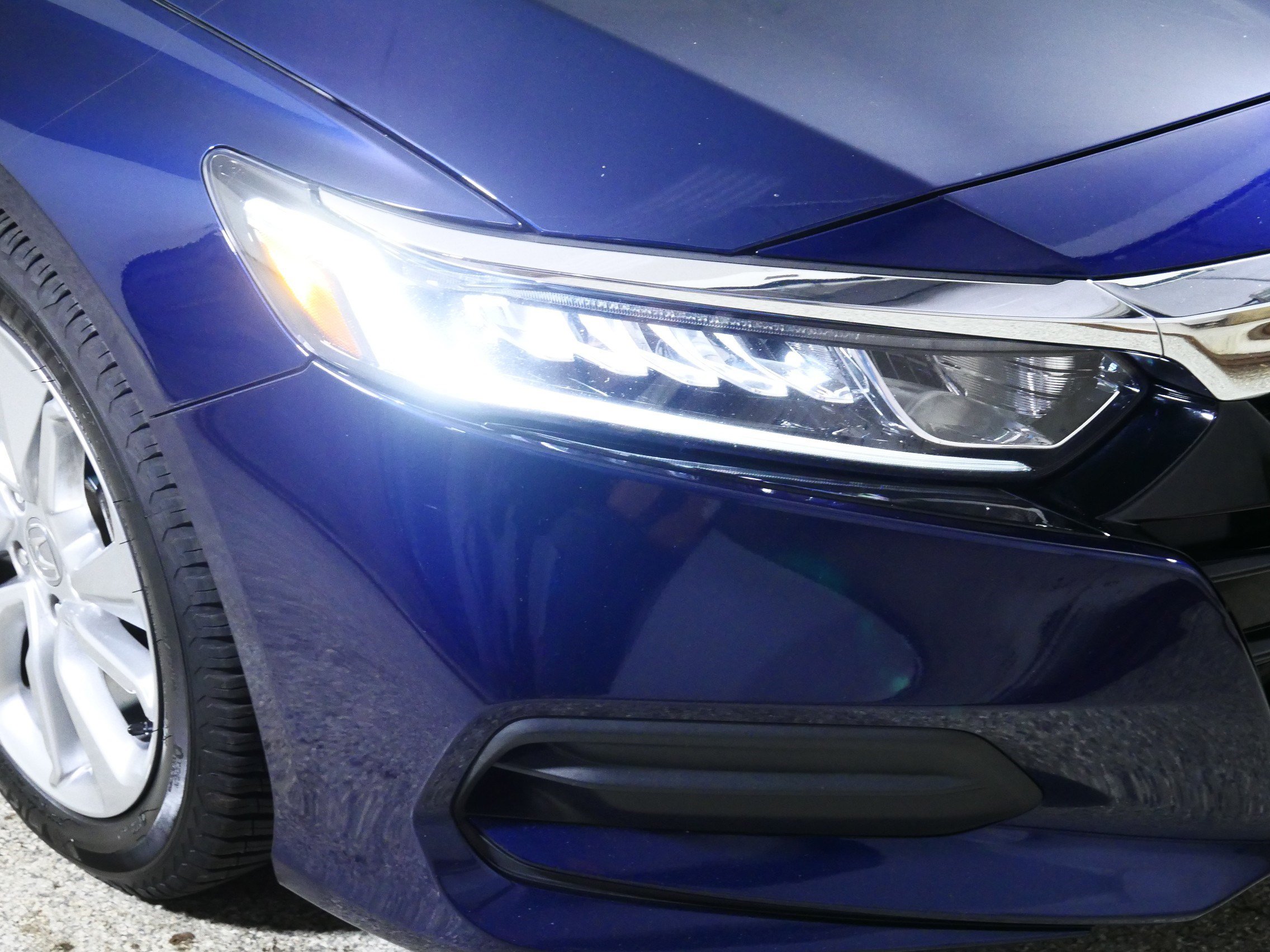 Used 2019 Honda Accord LX image 16