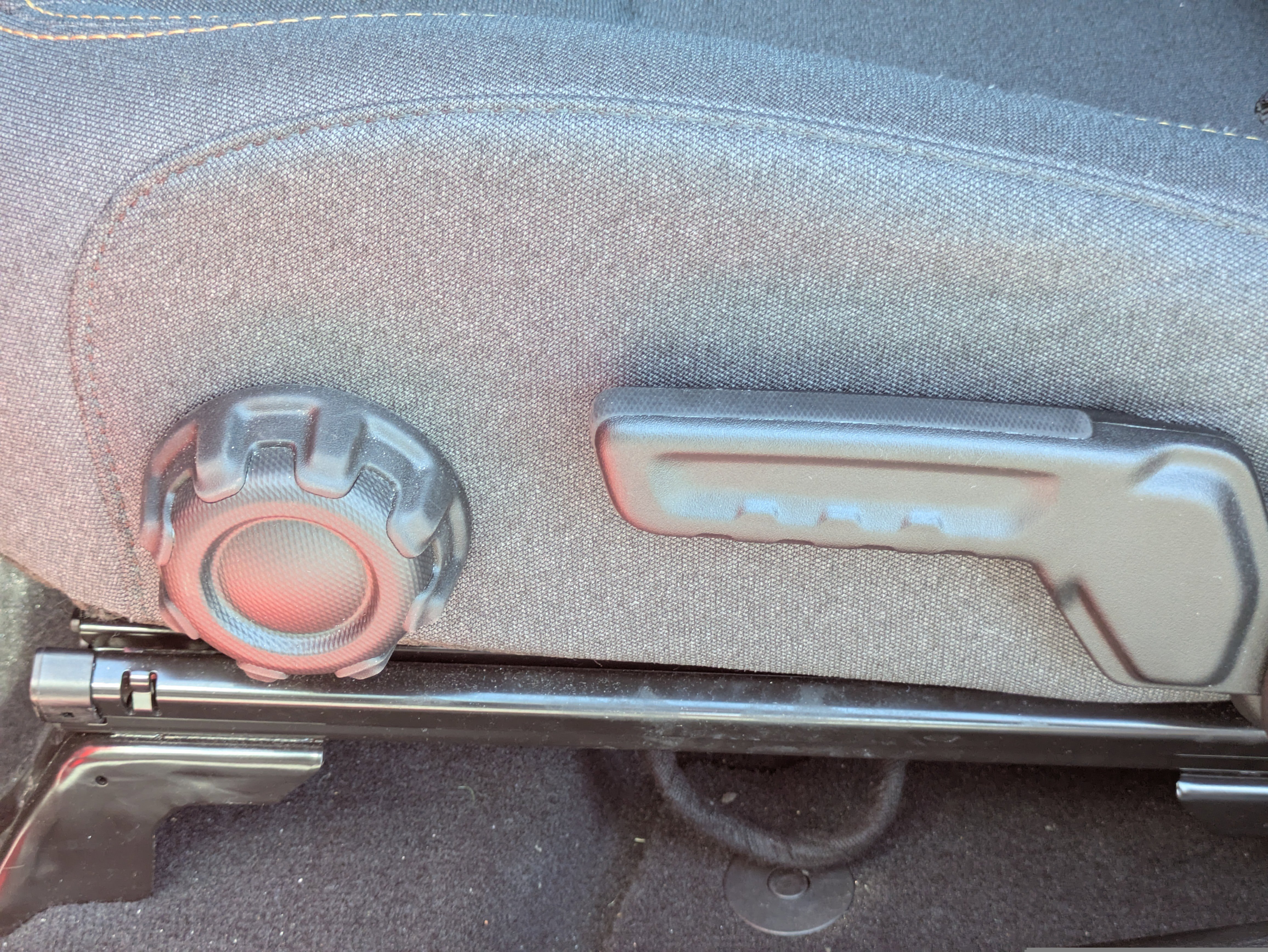 Used 2025 Jeep Wrangler Sahara w/ Safety Group image 12