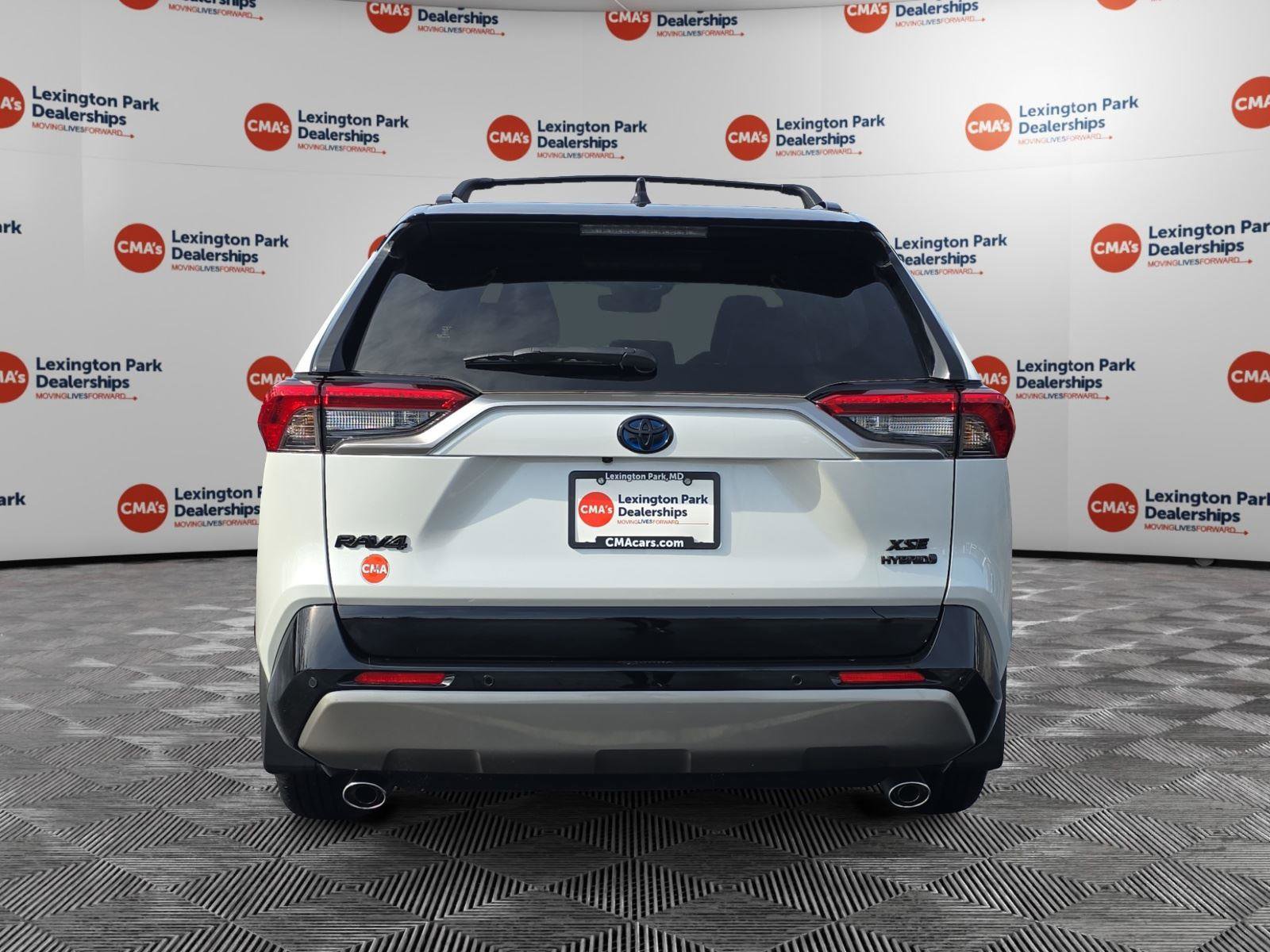 Used 2024 Toyota RAV4 XSE w/ Advanced Technology Package image 6