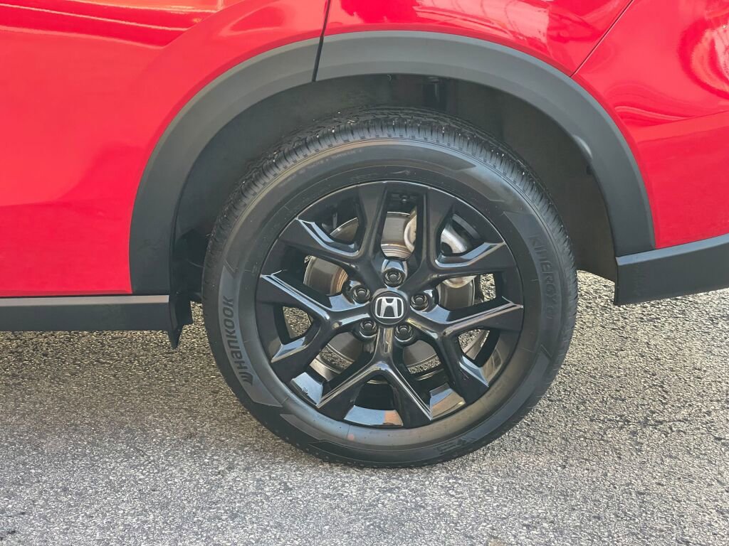 Certified 2023 Honda HR-V Sport image 24
