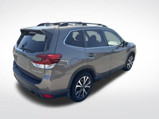 Used 2020 Subaru Forester Limited AWD/4WD image 5