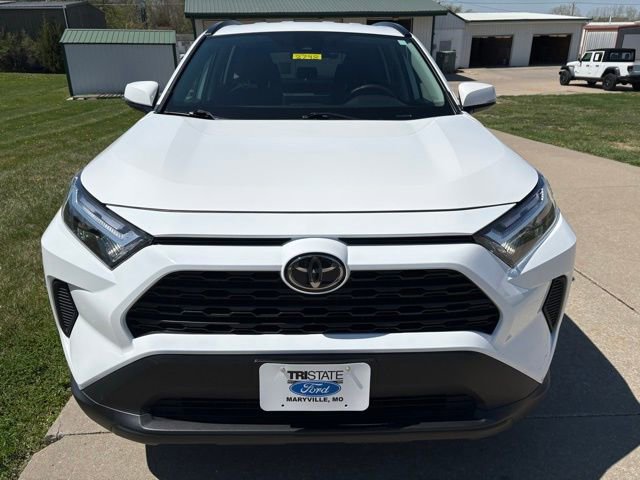 Used 2025 Toyota RAV4 XLE image 2