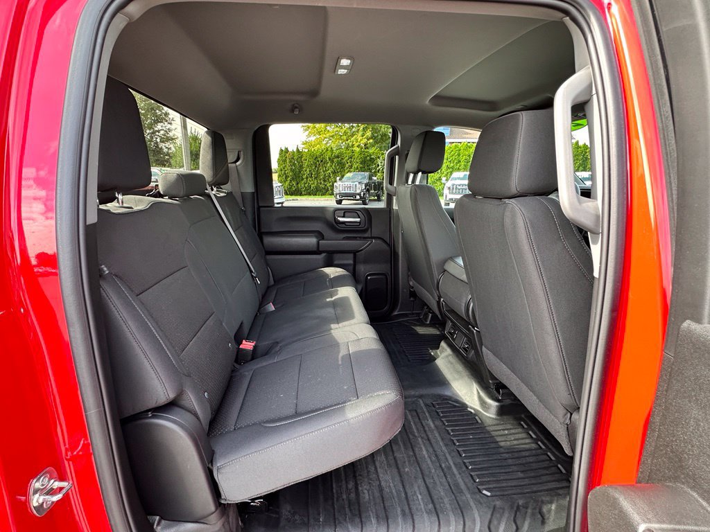 Used 2025 GMC Sierra 3500 Pro w/ Convenience Package AWD/4WD image 16