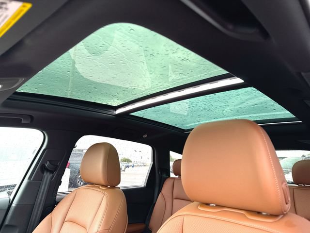 Used 2025 Audi Q7 2.0T Premium Plus w/ Premium Plus Package AWD/4WD image 19