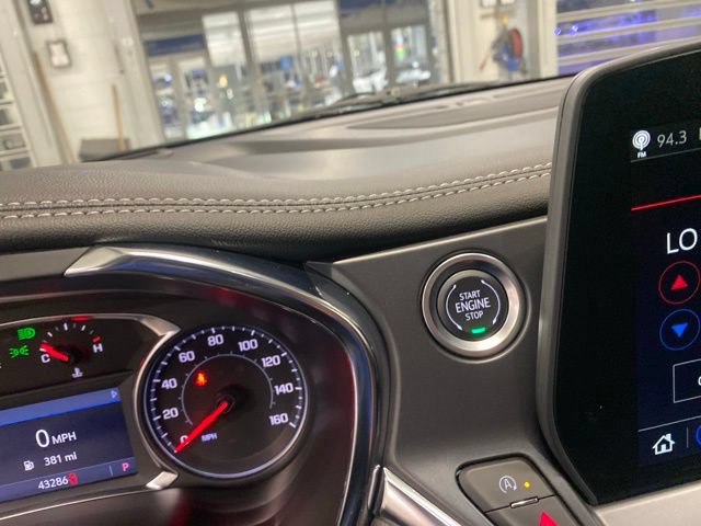 Certified 2025 Chevrolet Blazer LT FWD image 16
