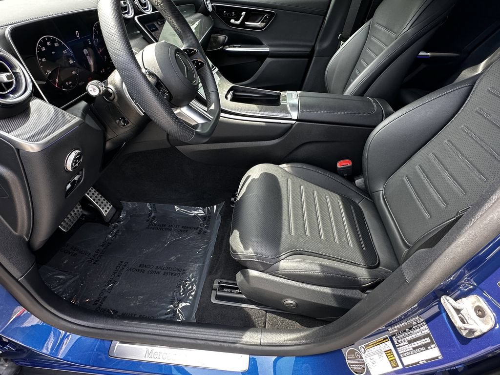 Certified 2025 Mercedes-Benz GLC 300 image 10