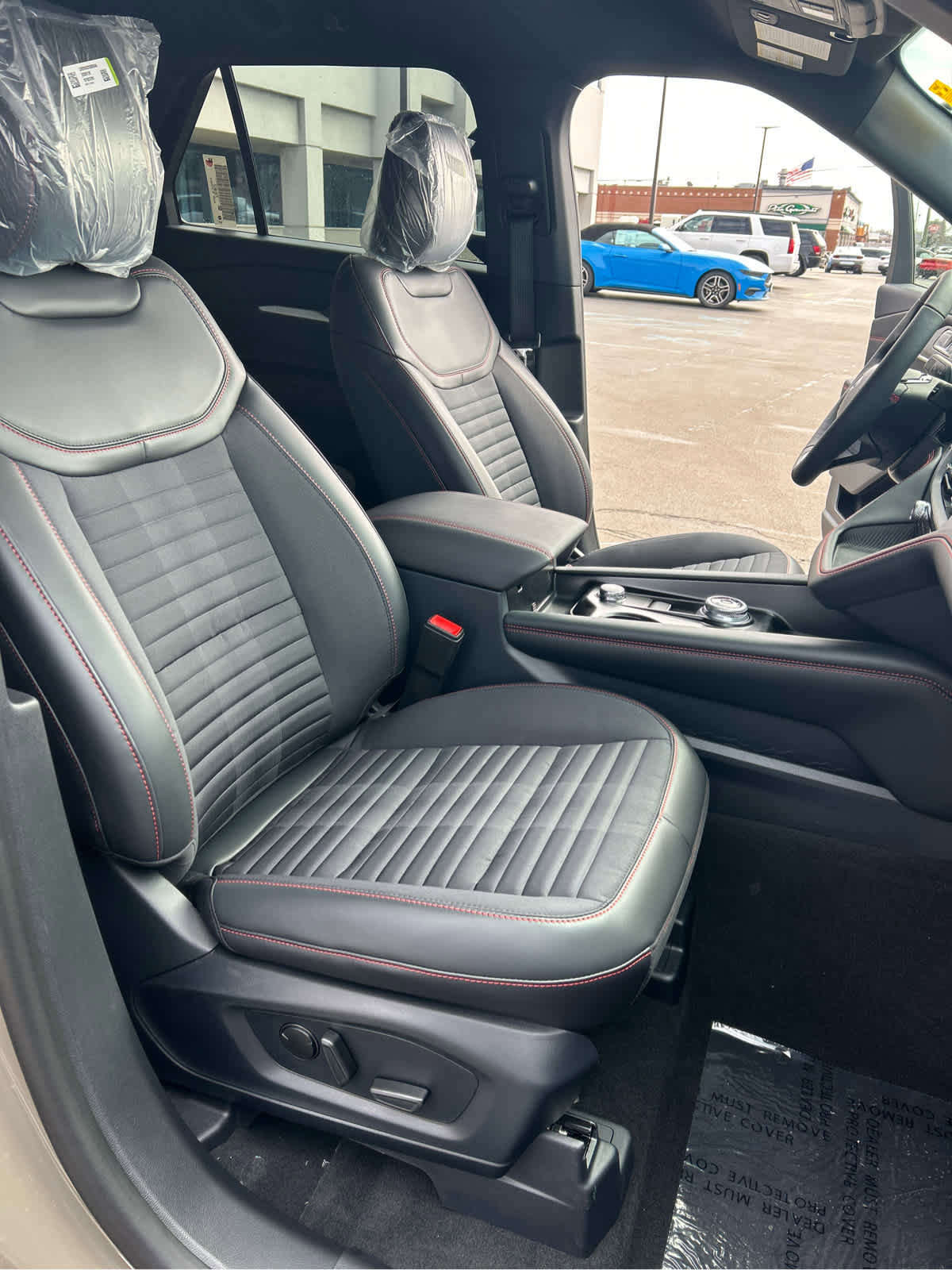 New 2026 Ford Explorer ST-Line image 18