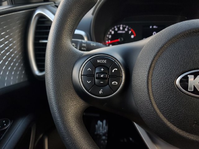 Used 2021 Kia Soul LX FWD image 24
