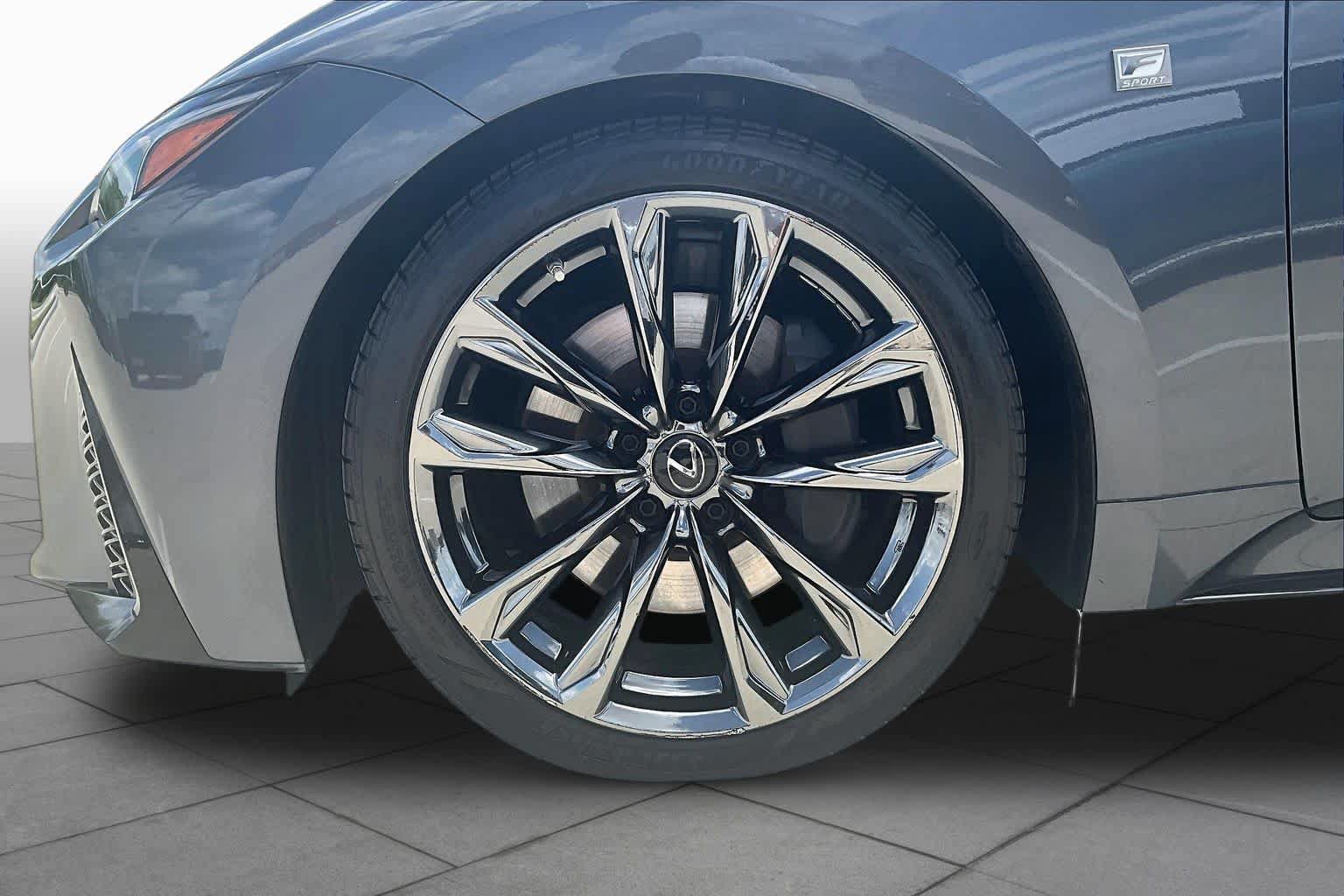Used 2022 Lexus IS 350 F Sport w/ Navigation Package RWD image 10