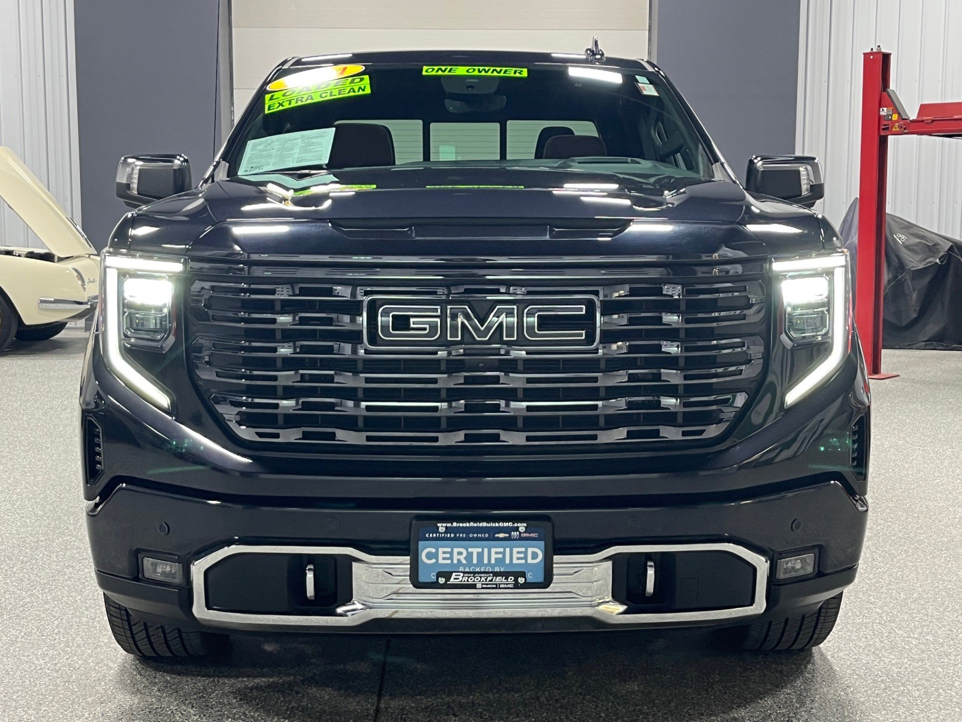 Certified 2024 GMC Sierra 1500 Denali Ultimate image 9