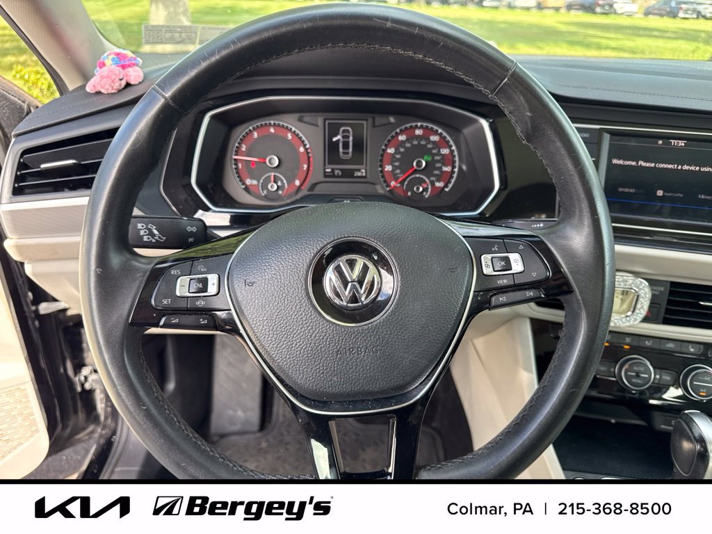 Used 2020 Volkswagen Jetta SE w/ SE Cold Weather Package FWD image 13