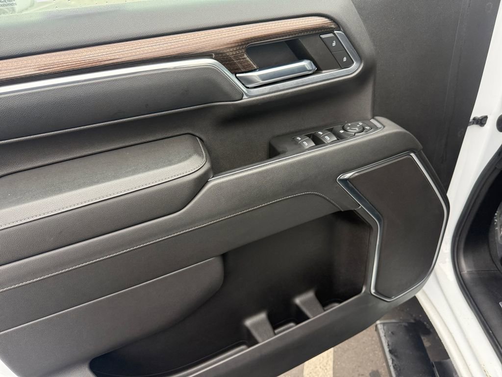 Certified 2024 Chevrolet Silverado 2500 LT w/ Convenience Package image 11