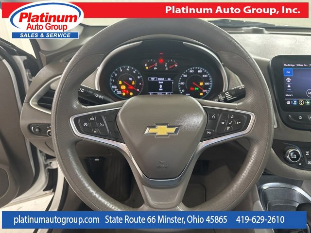 Used 2022 Chevrolet Malibu LT image 13
