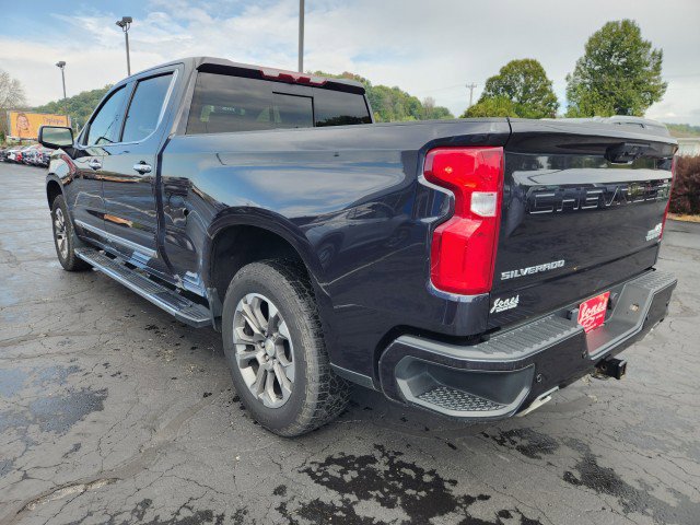 Used 2022 Chevrolet Silverado 1500 High Country w/ Z71 Off-Road Package image 3
