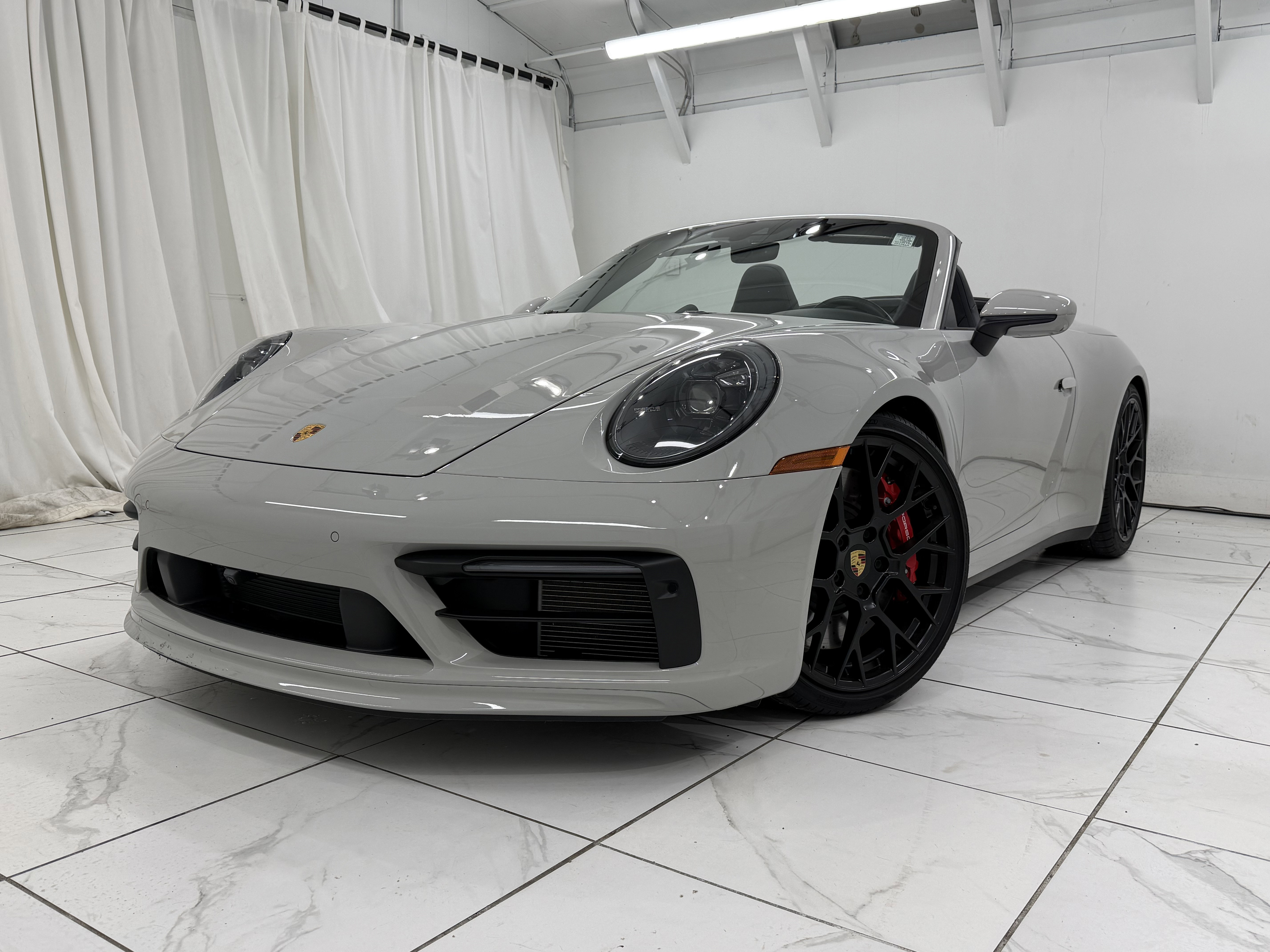 Certified 2022 Porsche 911 Carrera GTS image 8