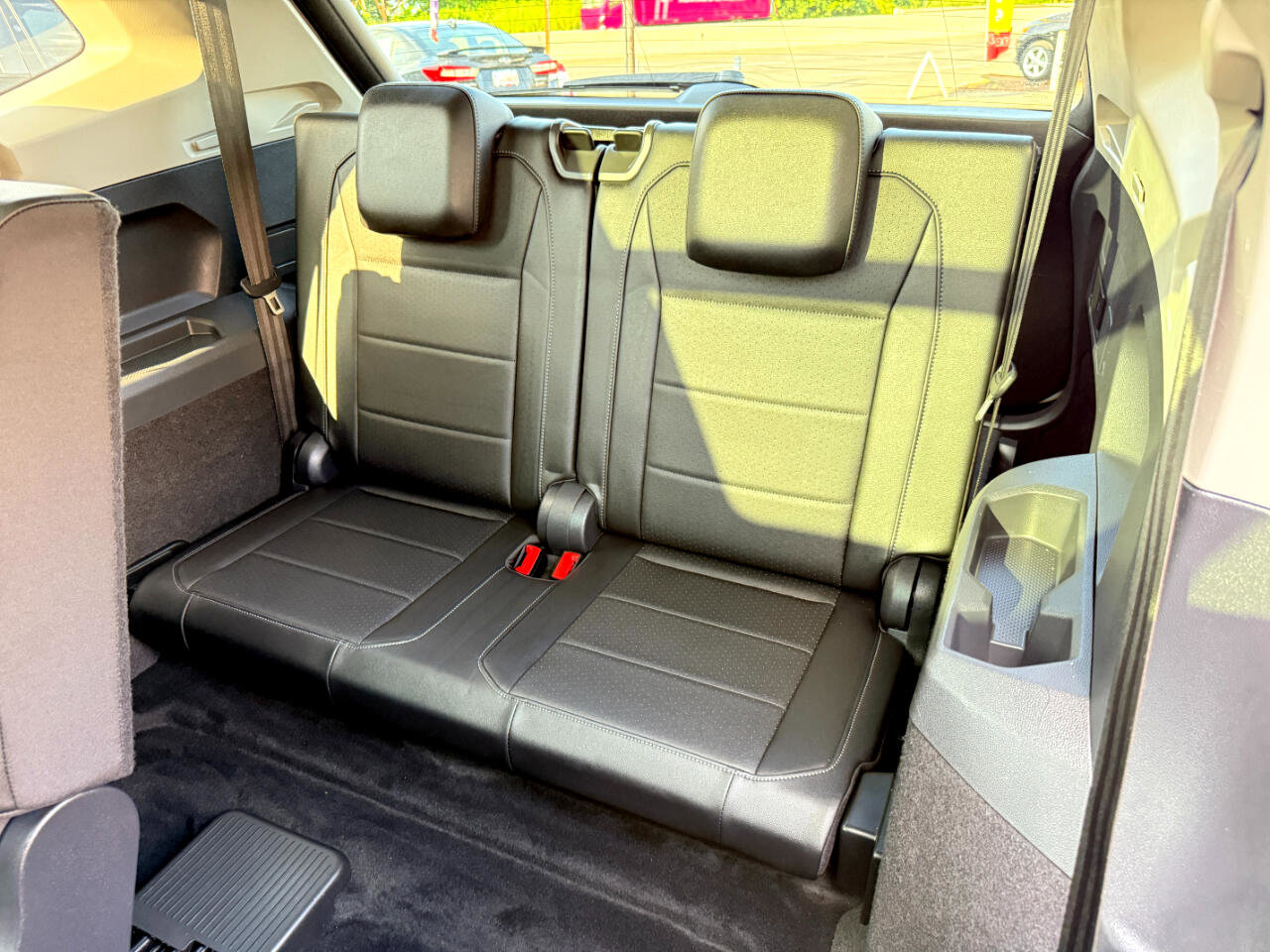 Used 2019 Volkswagen Tiguan SE w/ Panoramic Sunroof Package image 31