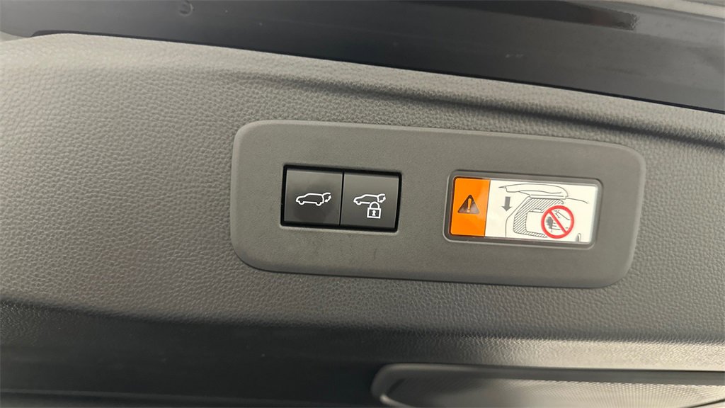 Used 2024 Toyota Land Cruiser image 27