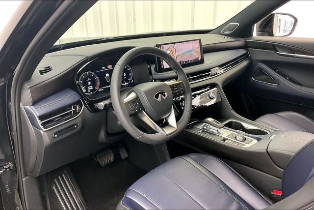 Certified 2026 INFINITI QX60 Sport w/ Dark Cargo Package AWD/4WD image 18