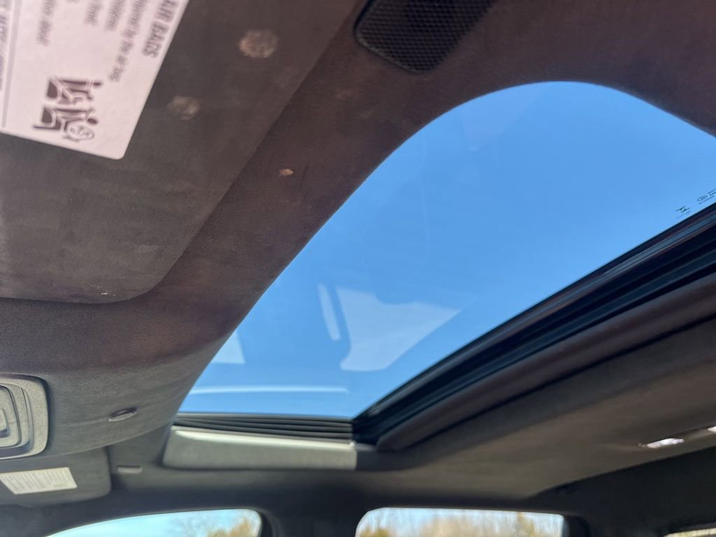 Used 2024 GMC Sierra 3500 Denali Ultimate image 31