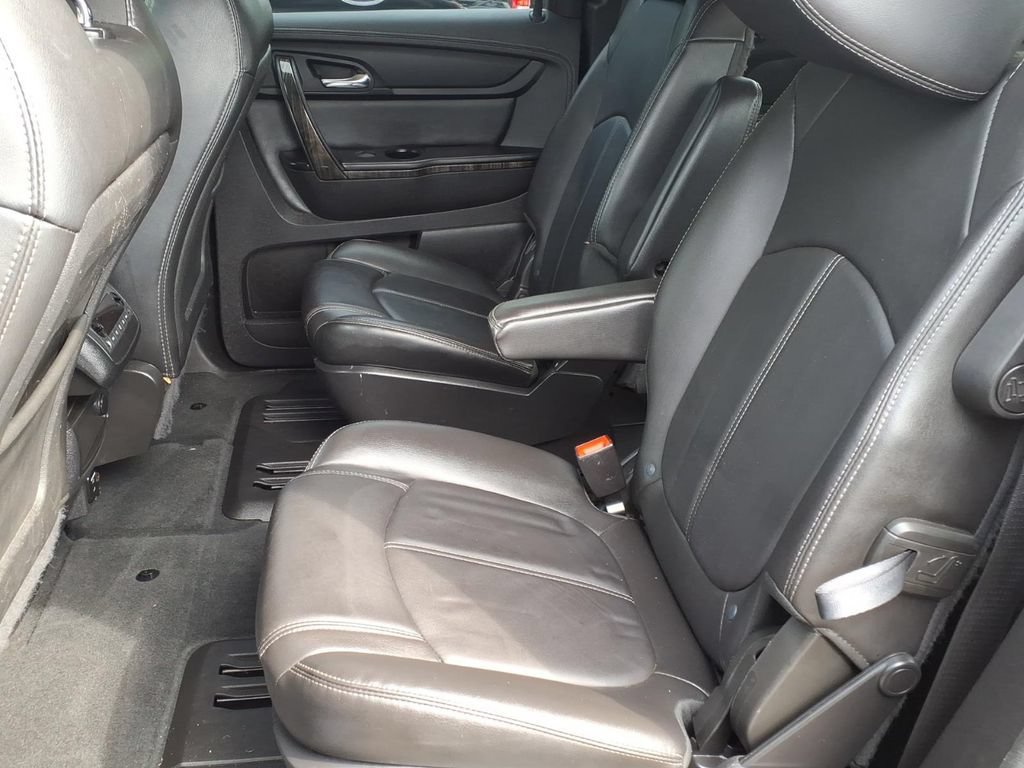 Used 2016 GMC Acadia SLT AWD/4WD image 17