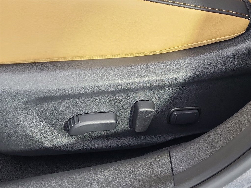 New 2025 Nissan Sentra SV w/ SV Premium Package image 10