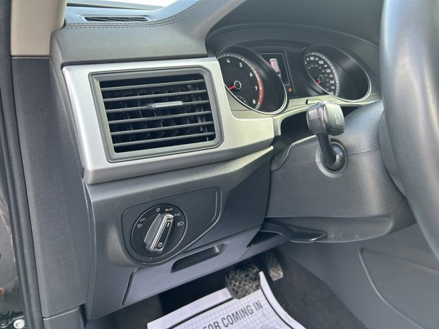 Used 2021 Volkswagen Atlas SE image 23