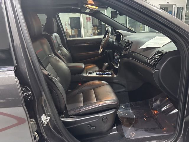 Used 2020 Jeep Grand Cherokee Trailhawk w/ Trailhawk Luxury Group image 36